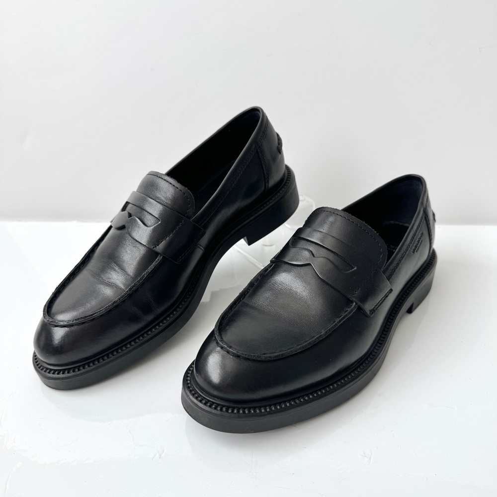 Vagabond - Alex W Black Leather Slip On Loafers Size 37
